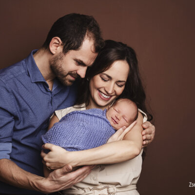 újszülött családi fotózás